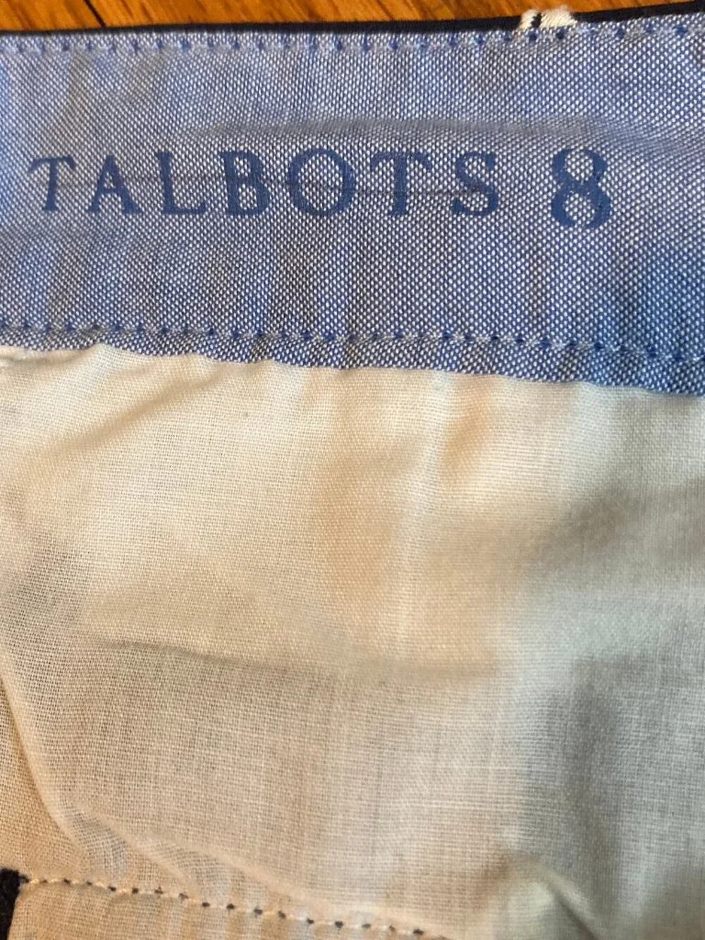 Talbots The Weekend Chino Pants Ankle Navy Embroidered Sailboats Preppy Fun sz 8